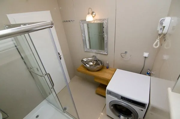 A7 Luke DELUXE 4+0 03 - Kornatica