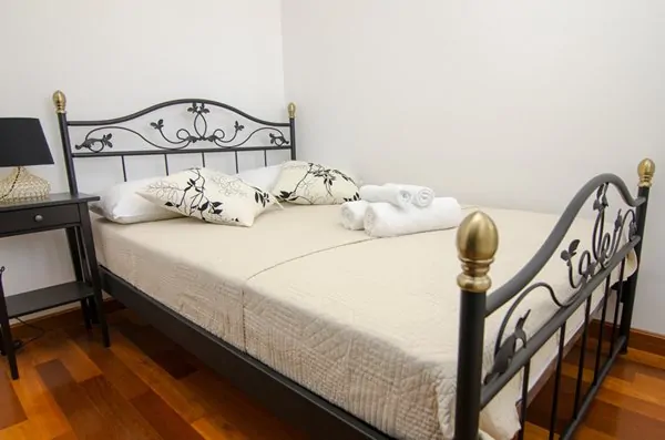 A7 Luke DELUXE 4+0 09 - Kornatica