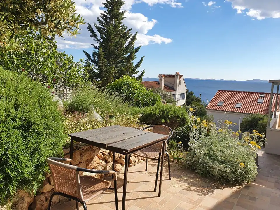 Pod Raduč – Mirela 4+1 - Kornatica