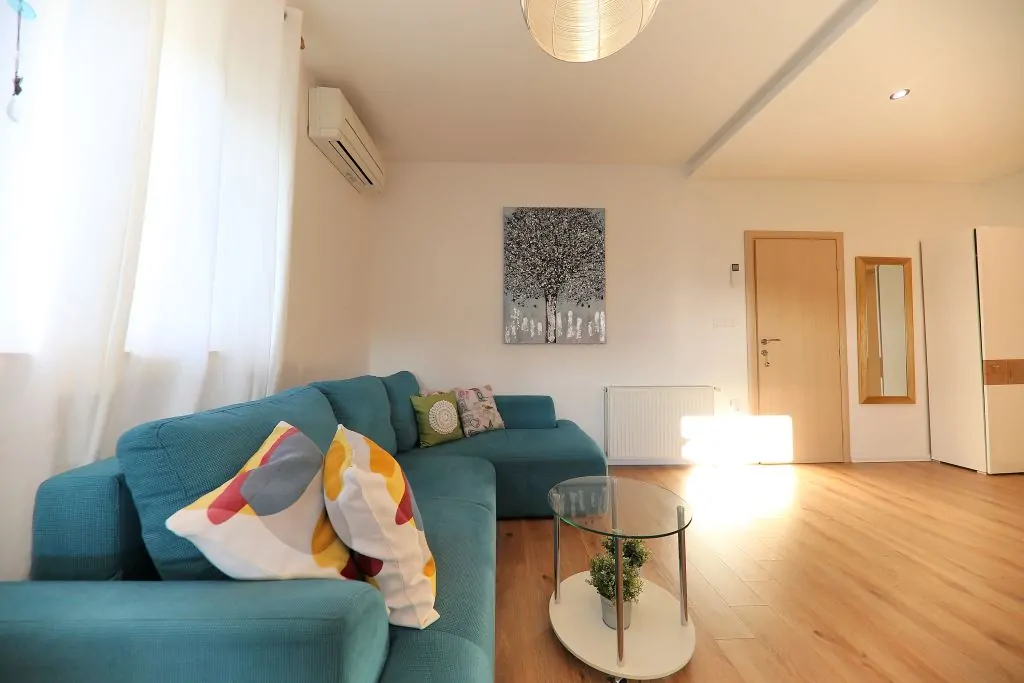 Pozari 2+2 – MARGIT 09 - Kornatica