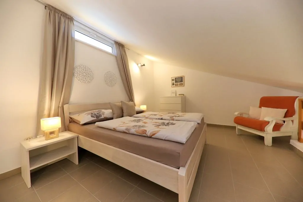 Požari 2+1 – GALERIJA 12 - Kornatica