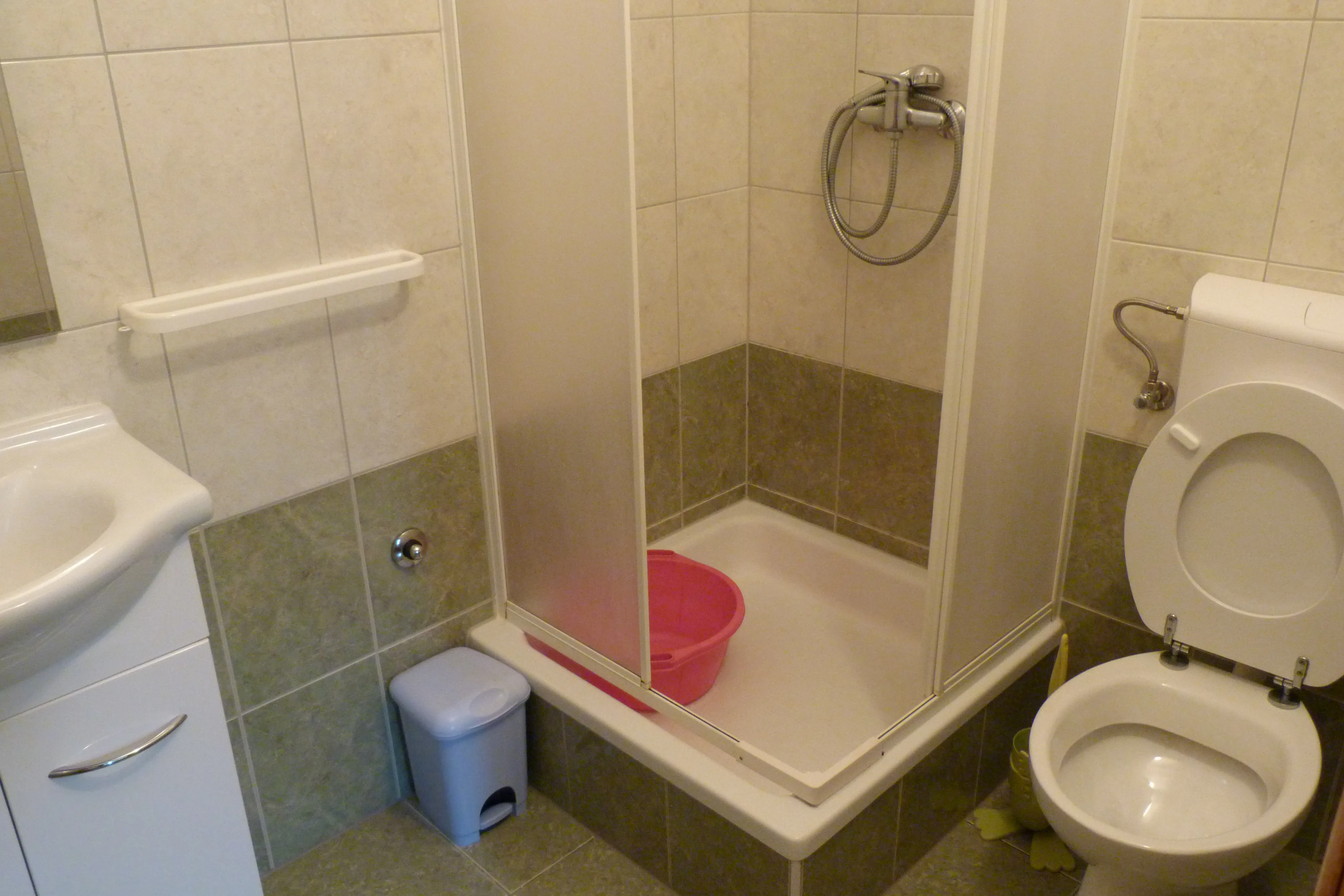 Kate KU 2+2 06 - Kornatica