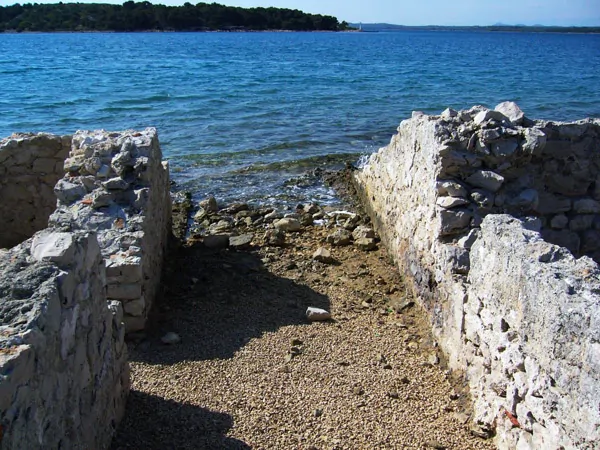 COLENTUM - Roman city 03 - Kornatica