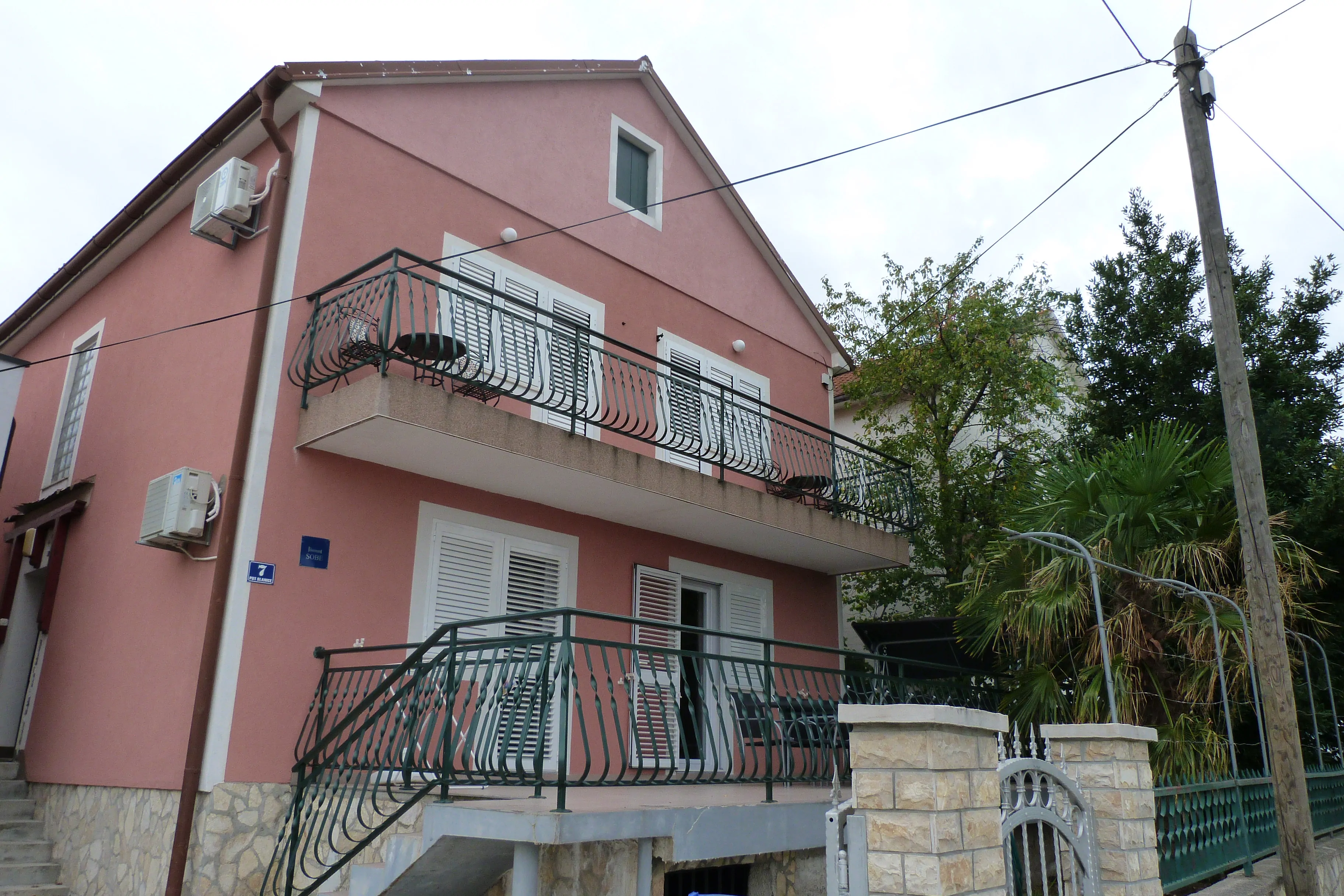 Mirela 9+2 04 - Kornatica