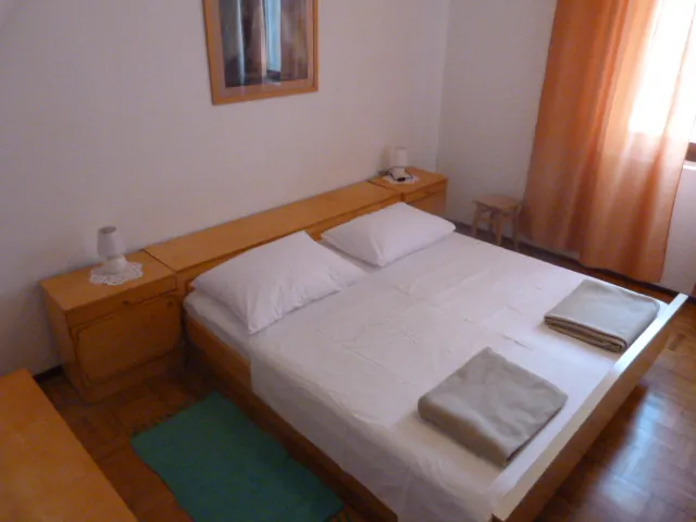 Mirna 4+2 05 - Kornatica