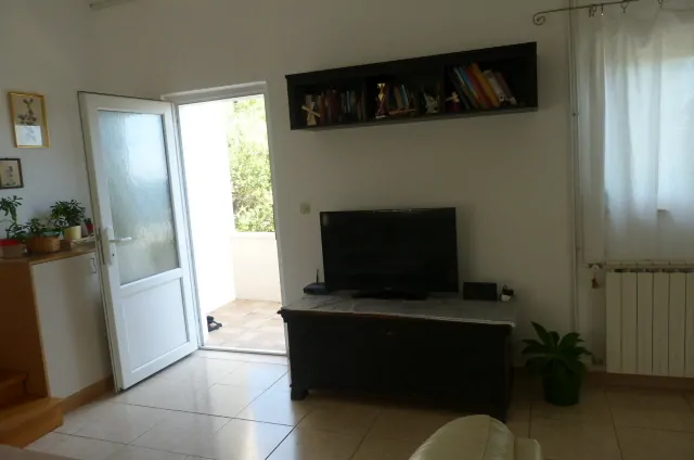 Pod Raduč – Nikolina 4+0 06 - Kornatica