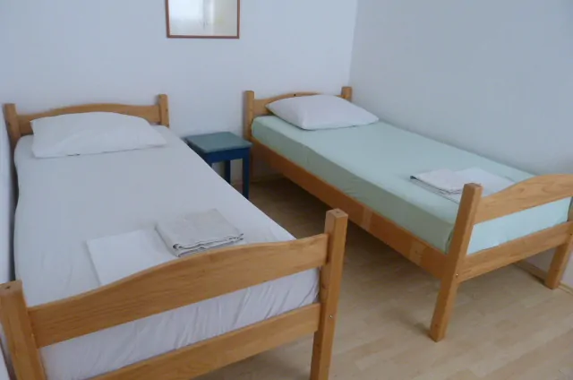 Pod Raduč – Nikolina 4+0 02 - Kornatica