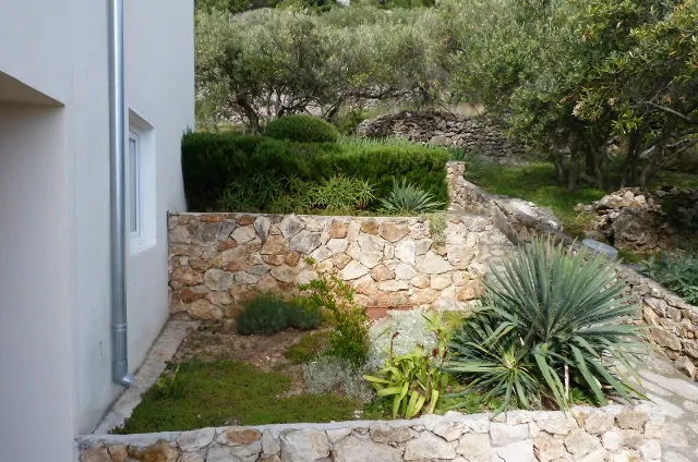 Pod Raduč – Mirela 4+1 01 - Kornatica