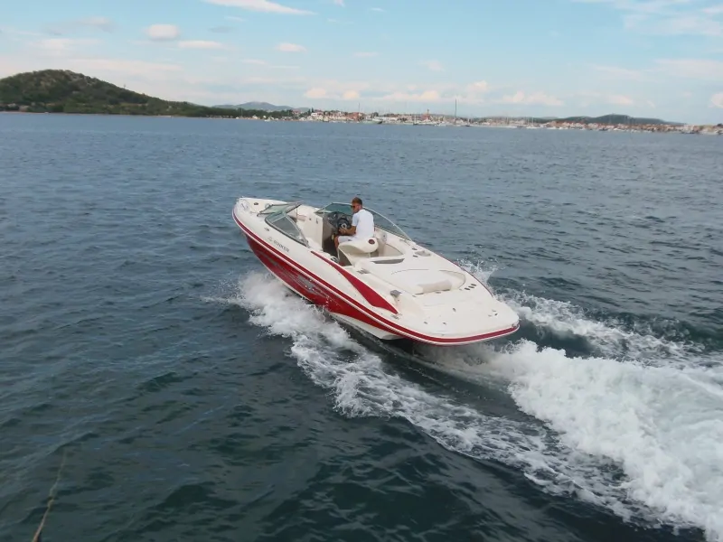Rinker Captiva 226 02 - Kornatica