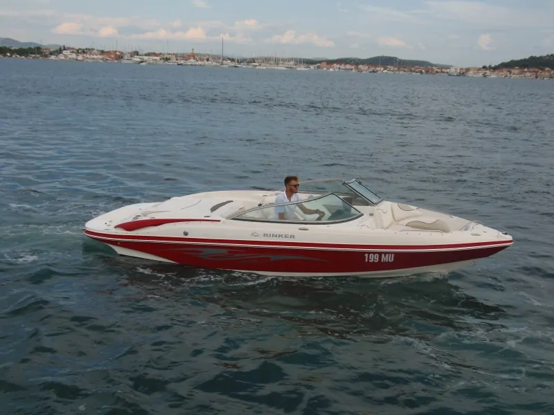 Rinker Captiva 226 - Kornatica