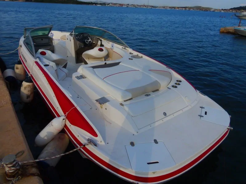 Rinker Captiva 226 04 - Kornatica