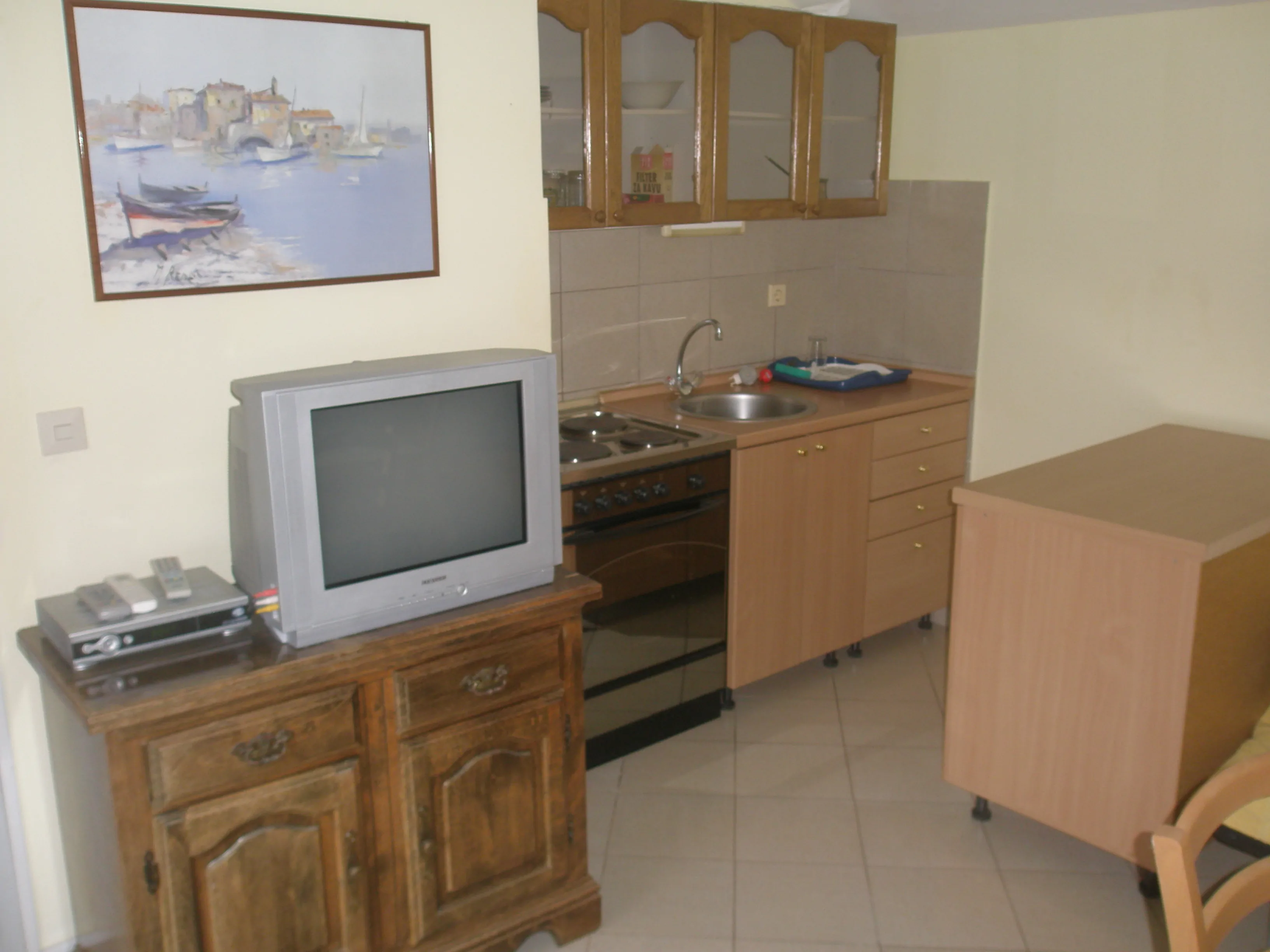 Julia A4 2+2 02 - Kornatica