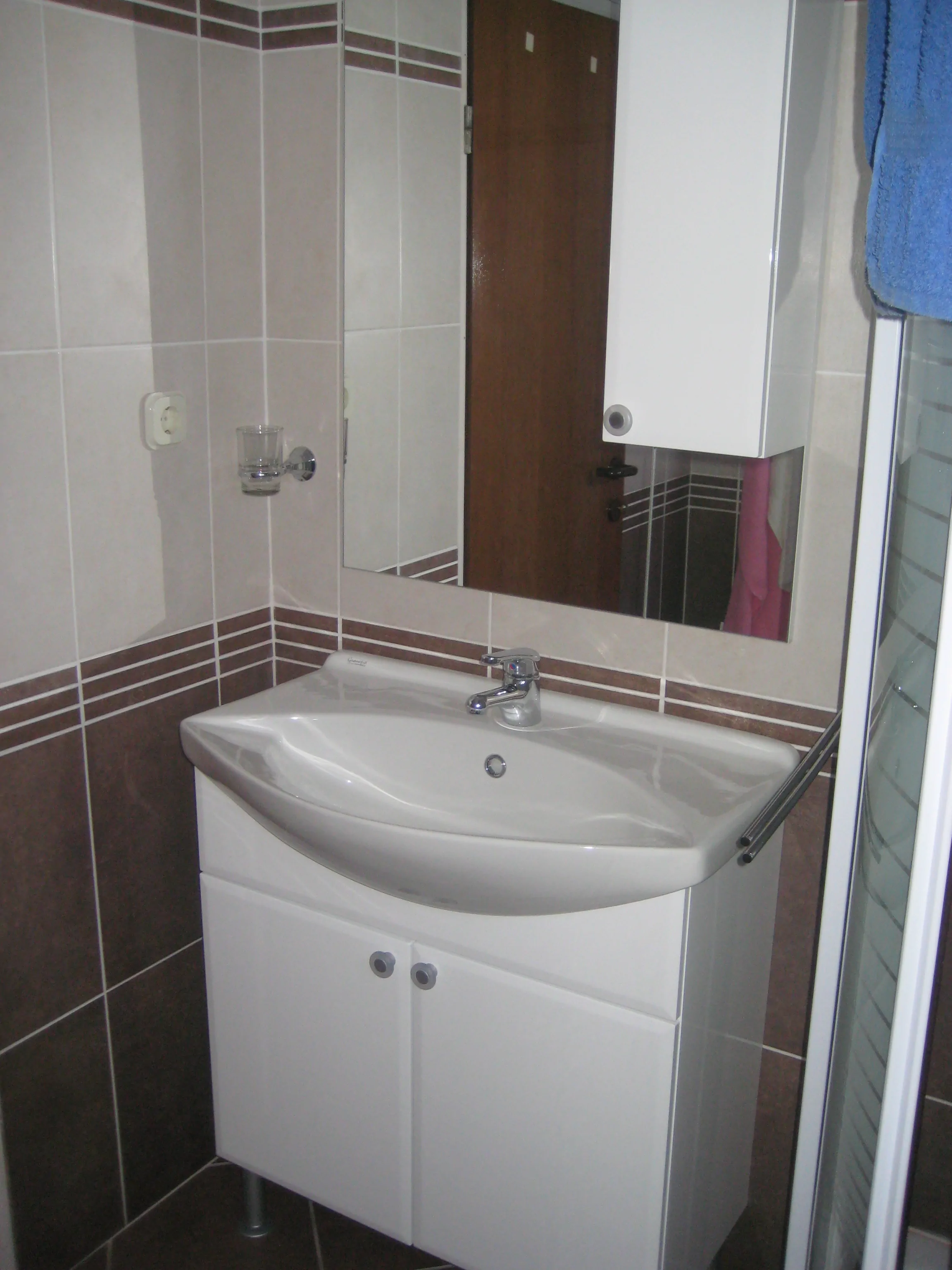 Julia A2 2+2 06 - Kornatica