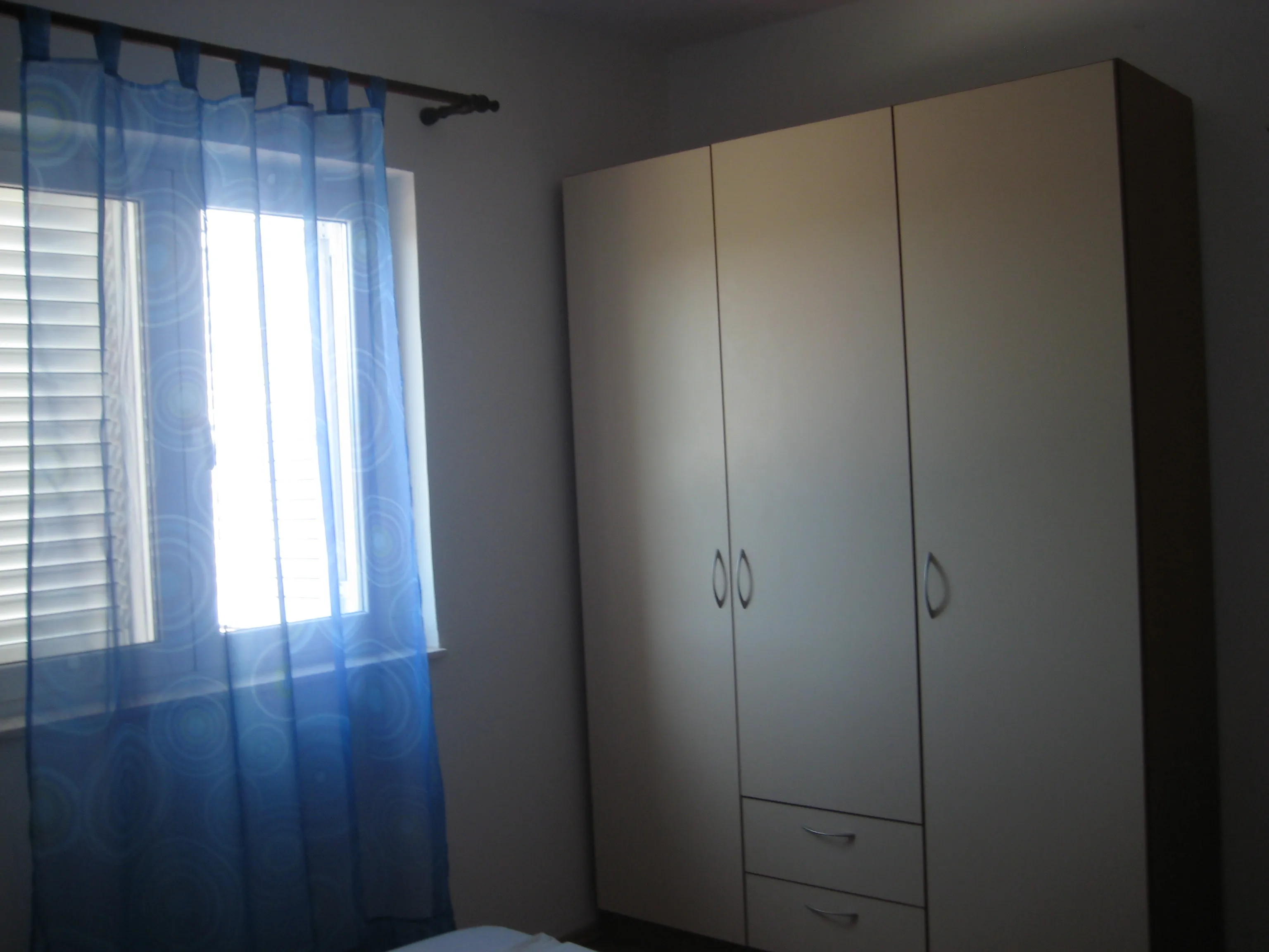 Julia A3 4+2 09 - Kornatica