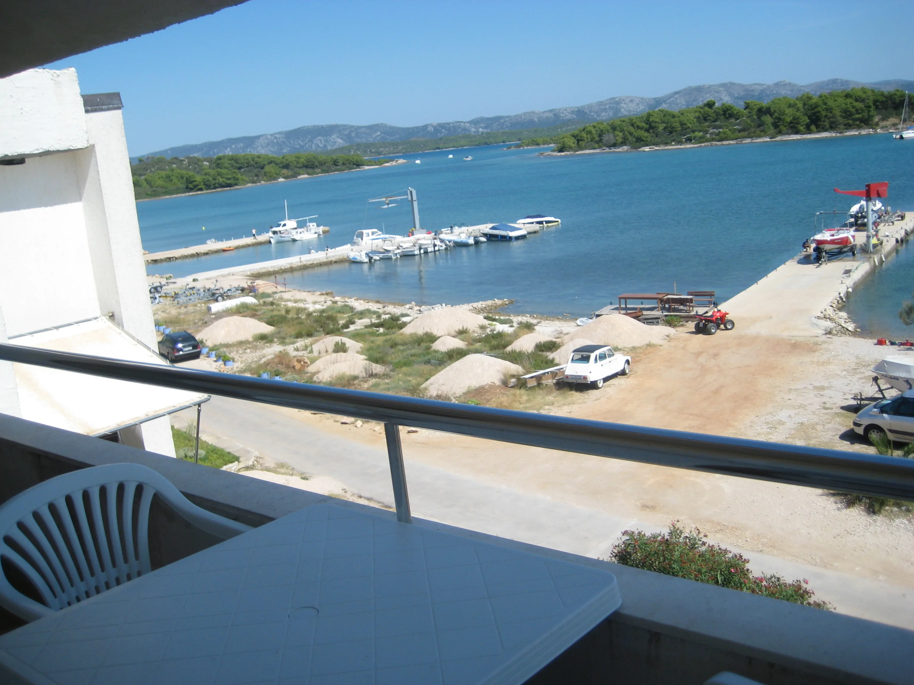 Julia A5 2+2 - Kornatica