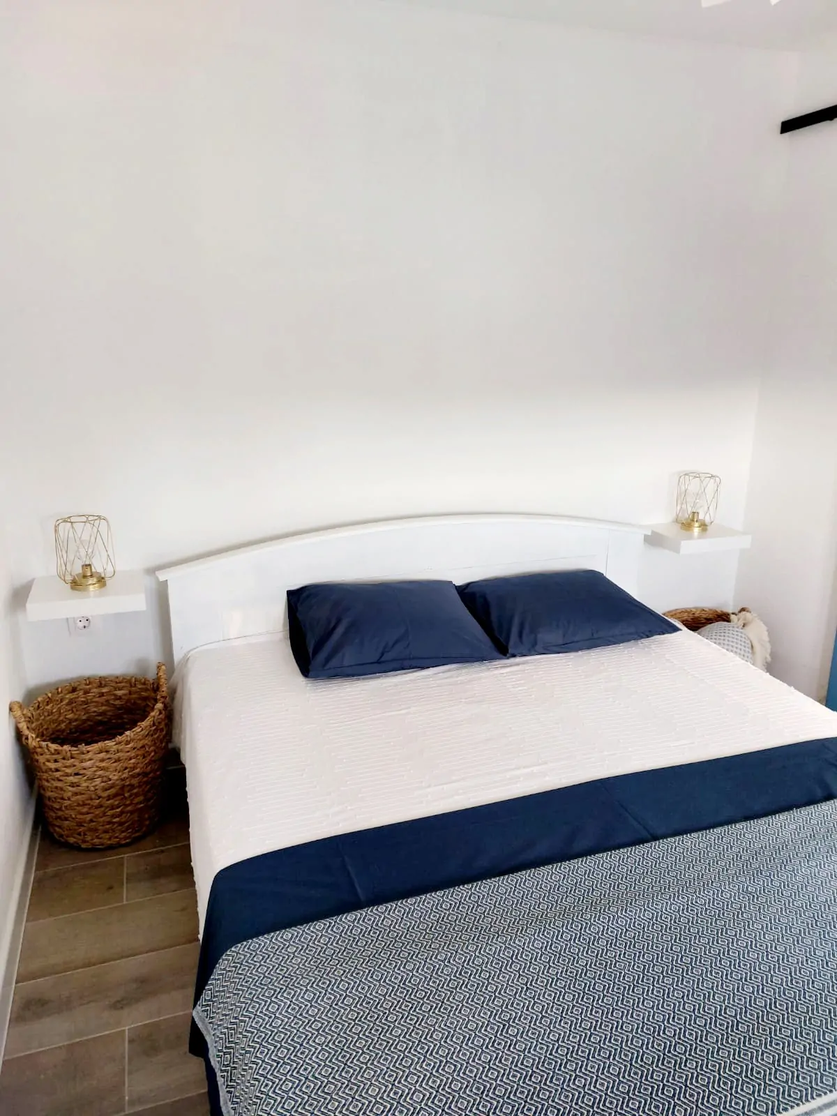 Little white port 07 - Kornatica