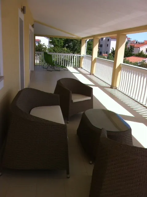 Mirjana 7+2 07 - Kornatica