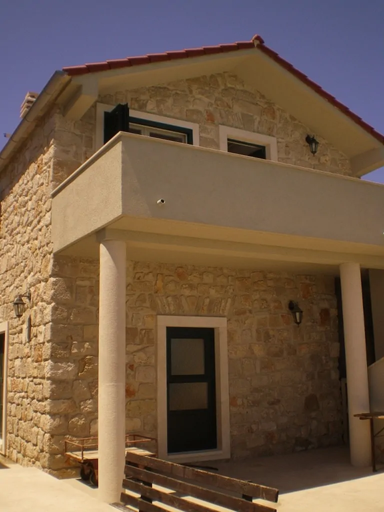 Varoš 2 3+2 - Kornatica