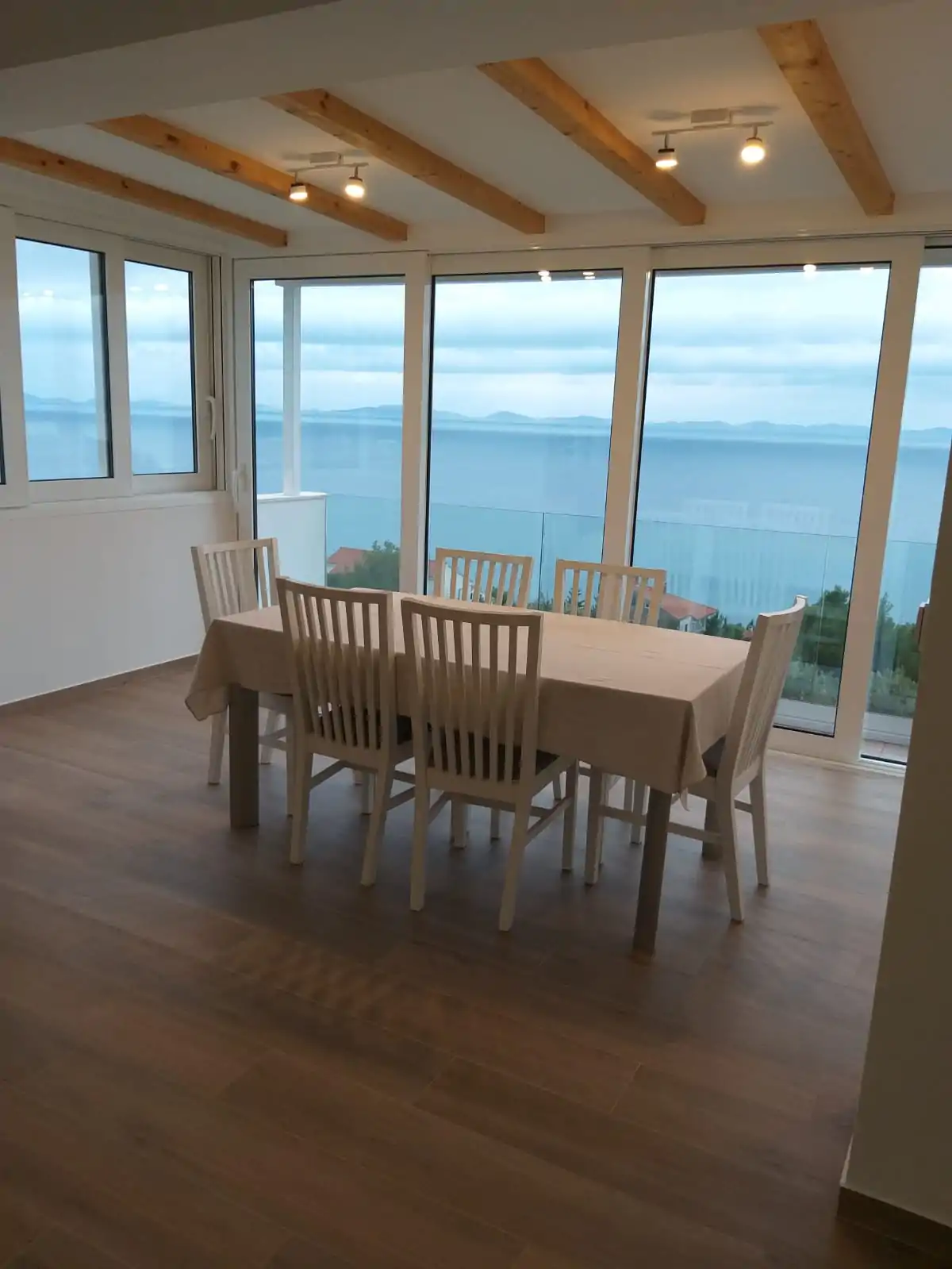 Vilma A4 2+1 - Kornatica