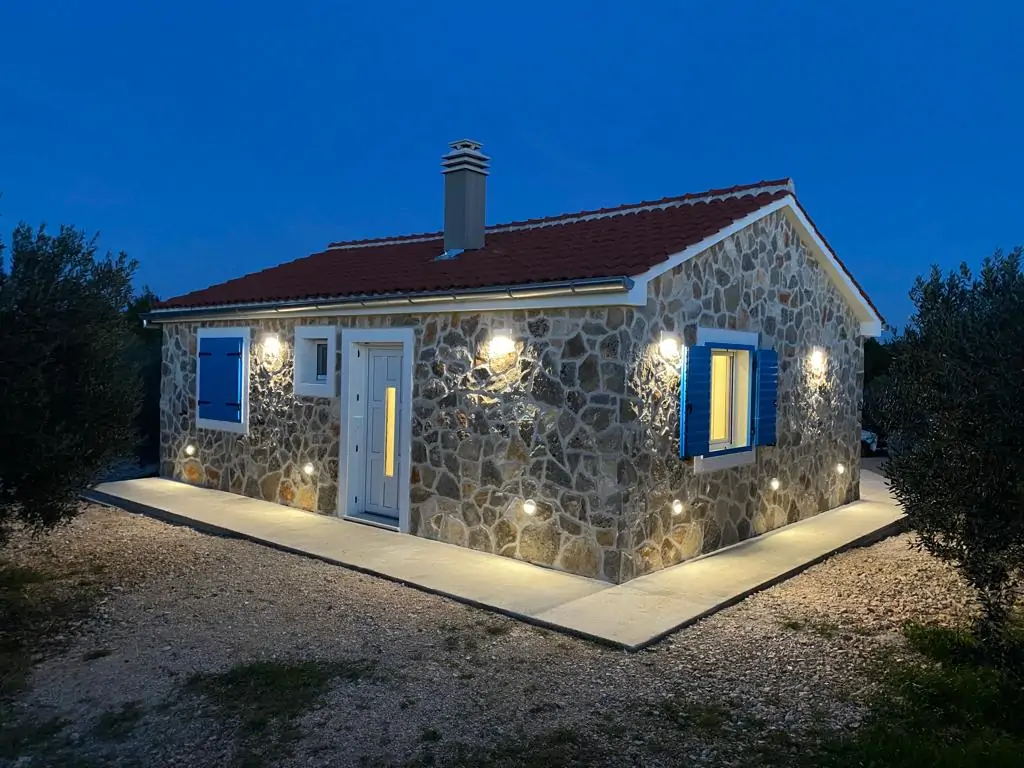 Maslinovica 01 - Kornatica