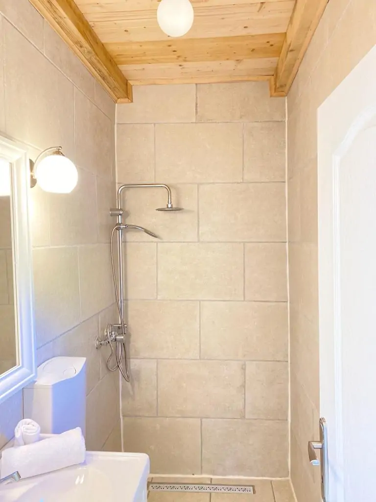 Levina 02 - Kornatica