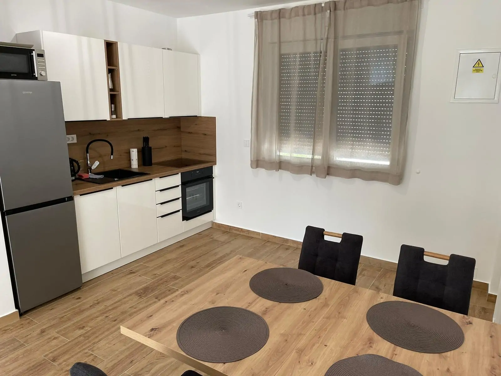 Sanda 4+1 12 - Kornatica