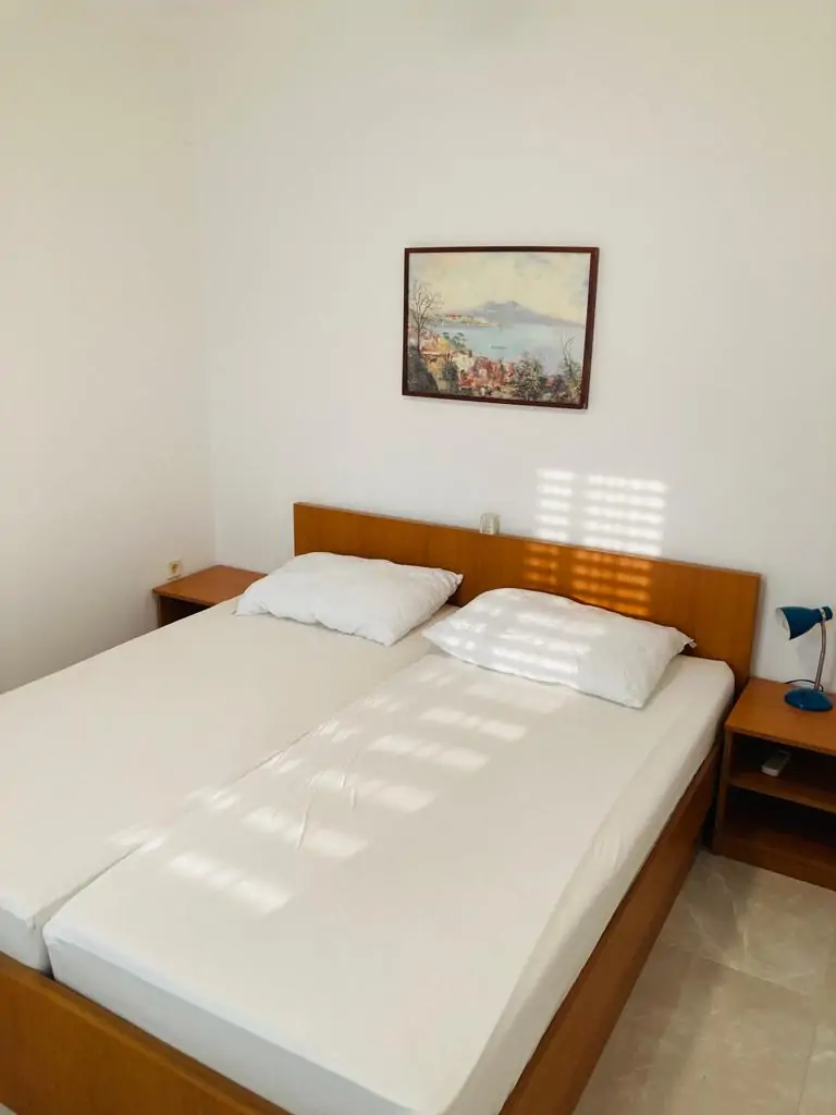 Julia A1 2+2 05 - Kornatica