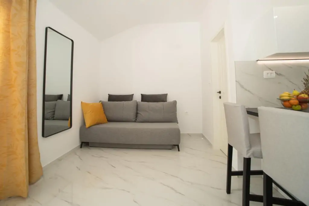 Ana-Marija 10 - Kornatica