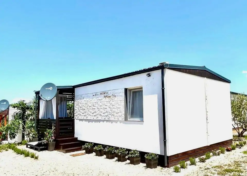 Maris 4+1 01 - Kornatica