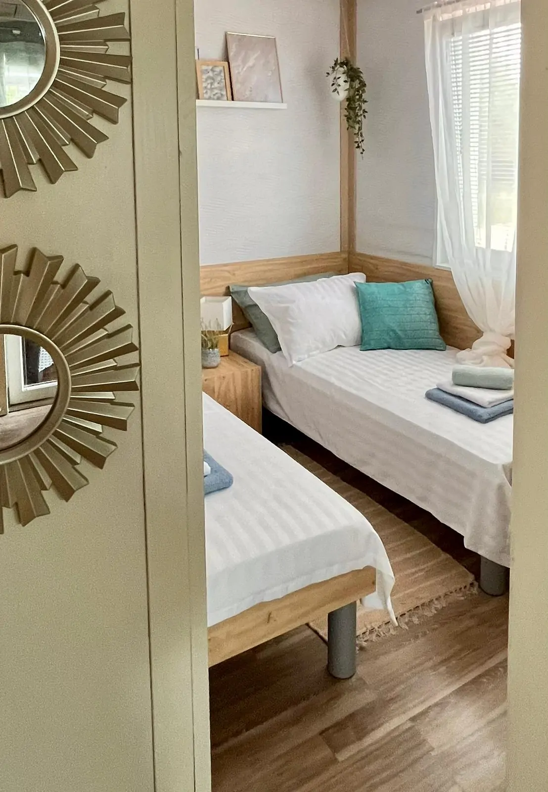 Maris 4+1 12 - Kornatica