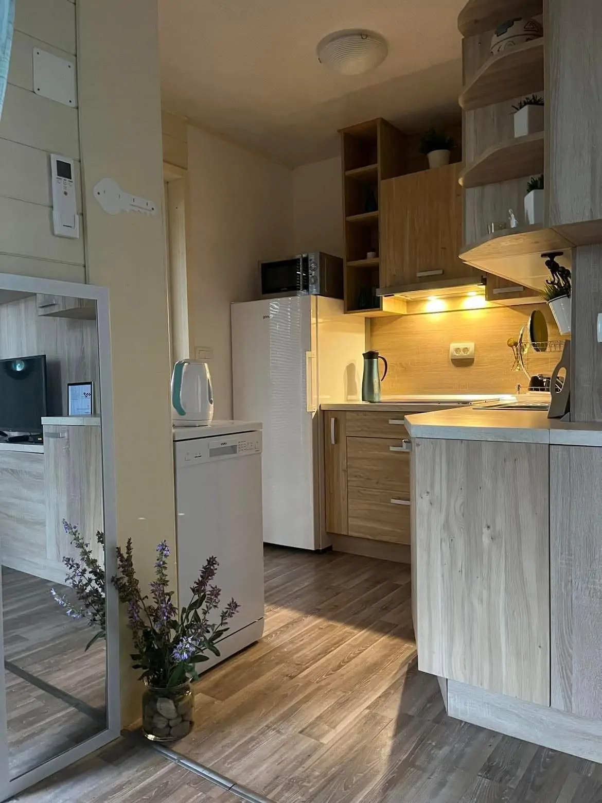 Maris 4+1 04 - Kornatica