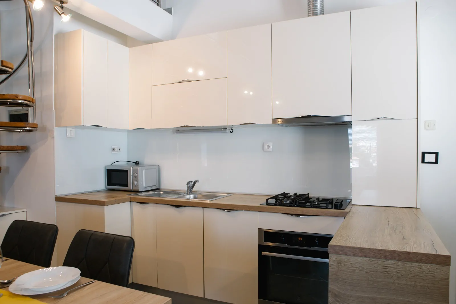 Mister A2 6+0 09 - Kornatica