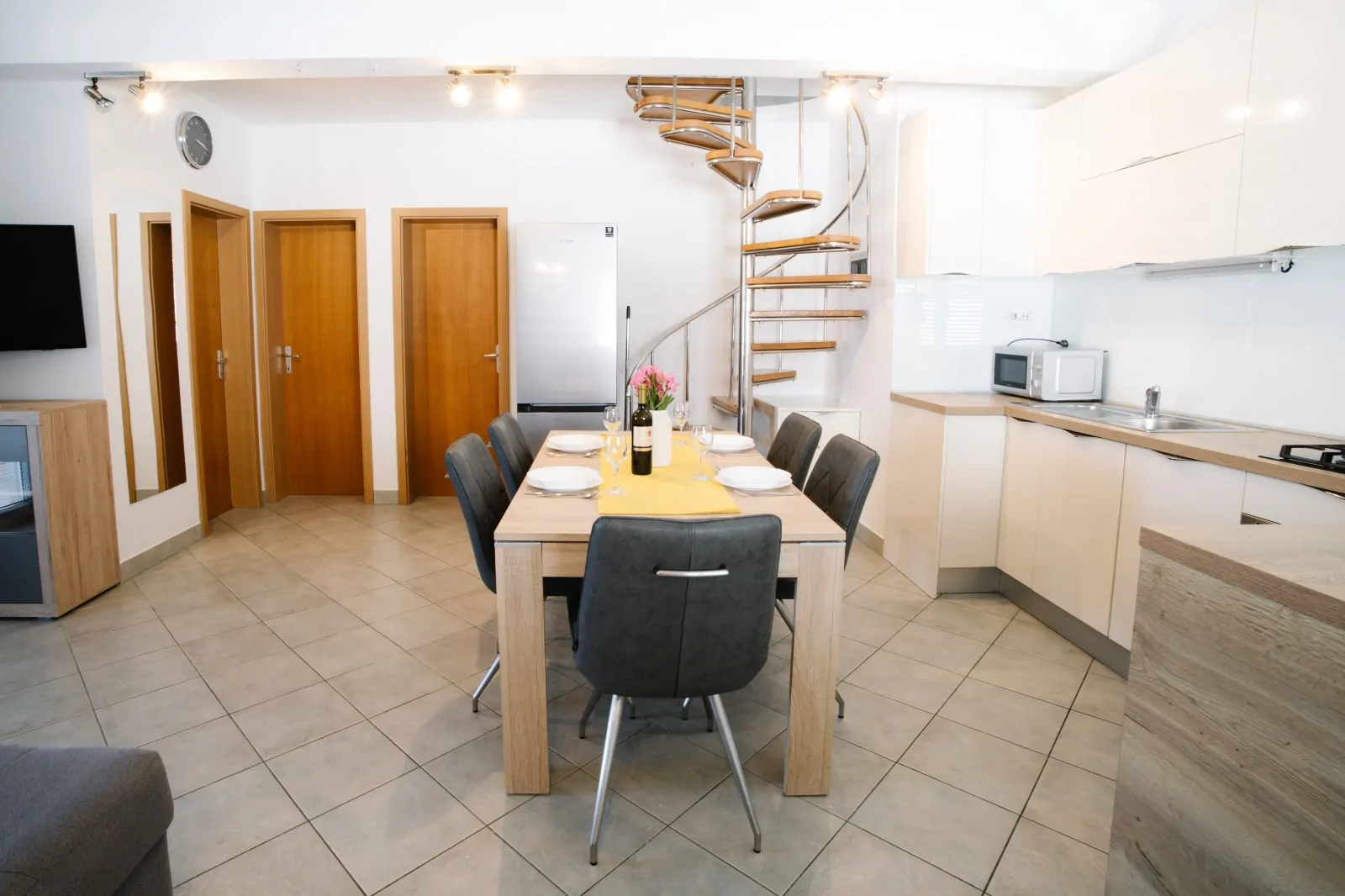 Mister A2 6+0 11 - Kornatica