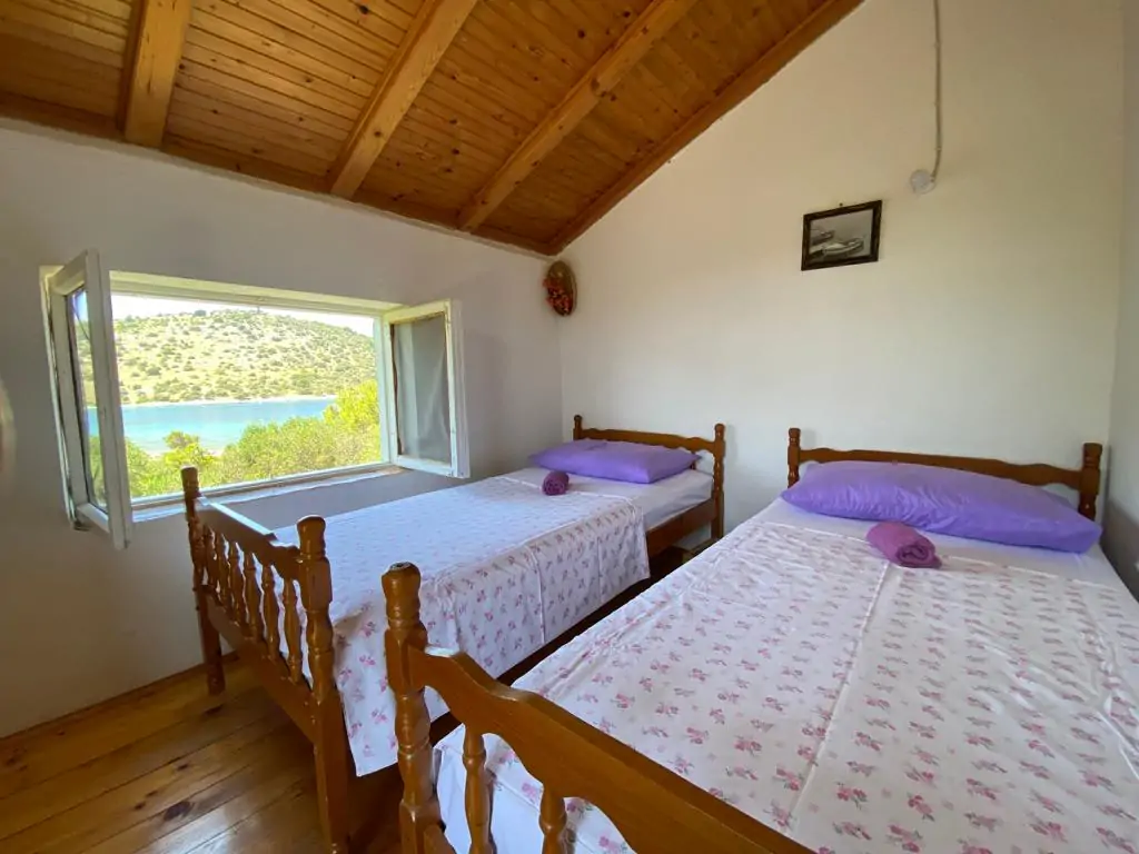 Divna 02 - Kornatica