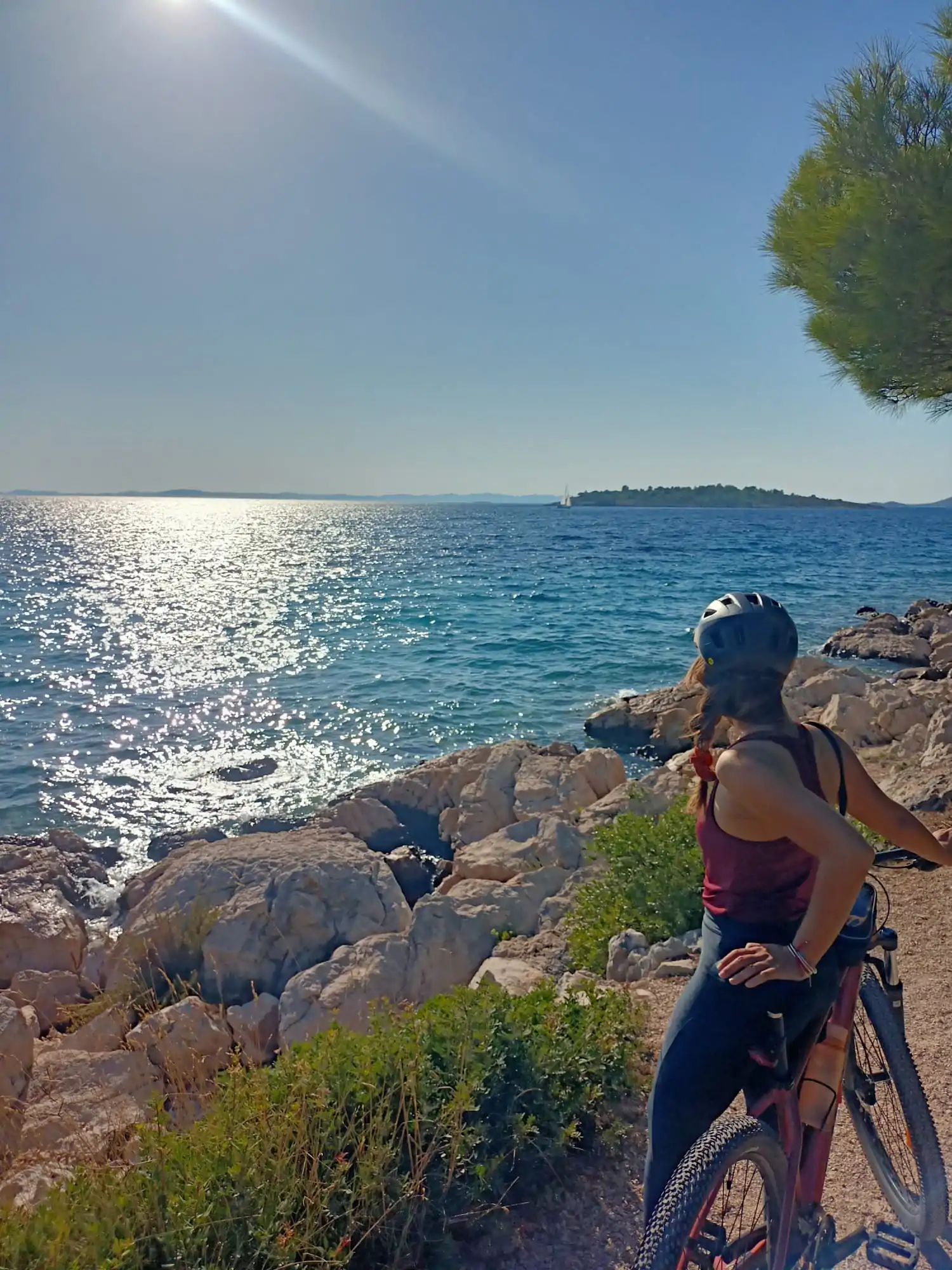 RENT A BIKE 06 - Kornatica