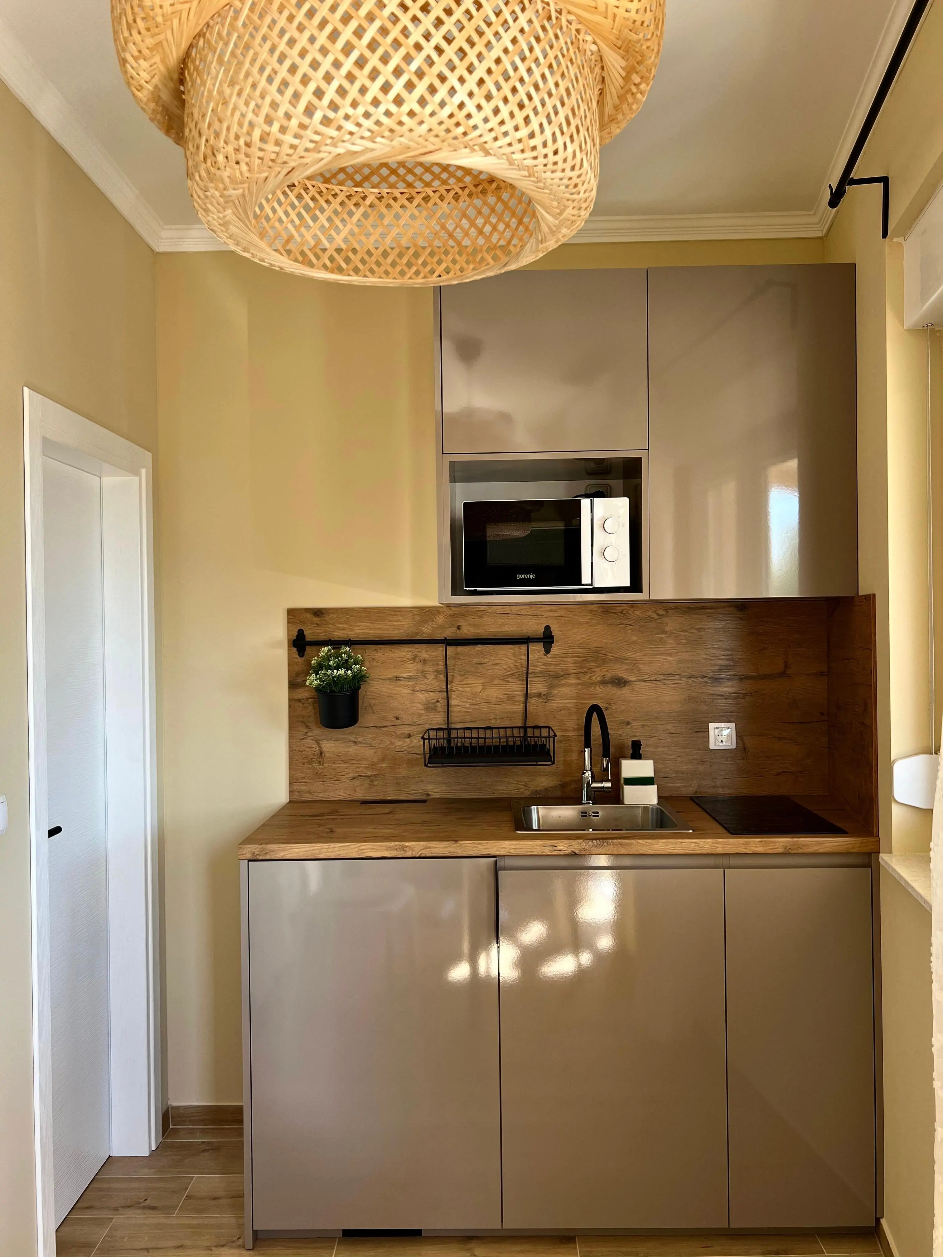 Nensi A2 2+0 01 - Kornatica