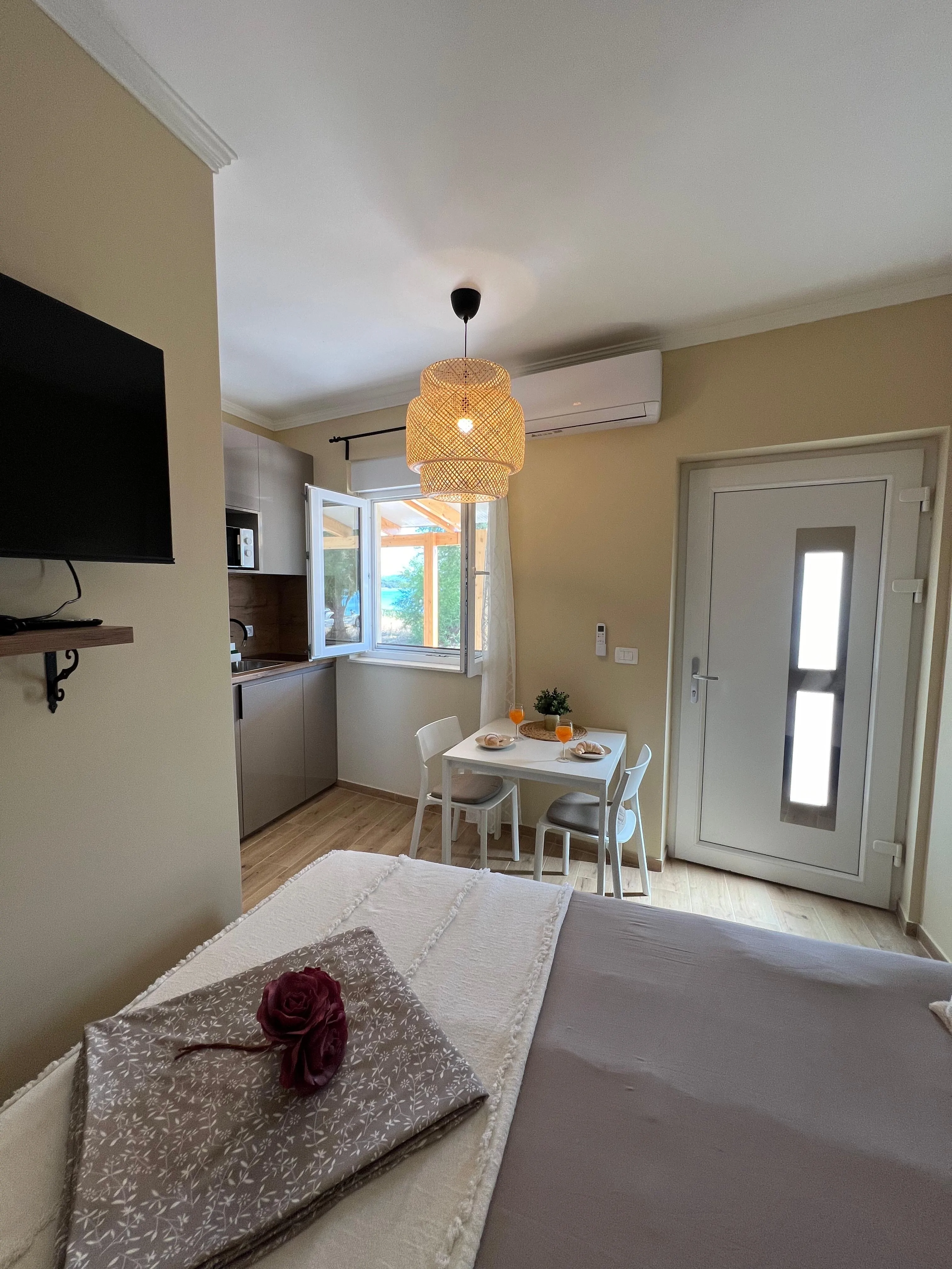 Nensi A2 2+0 02 - Kornatica