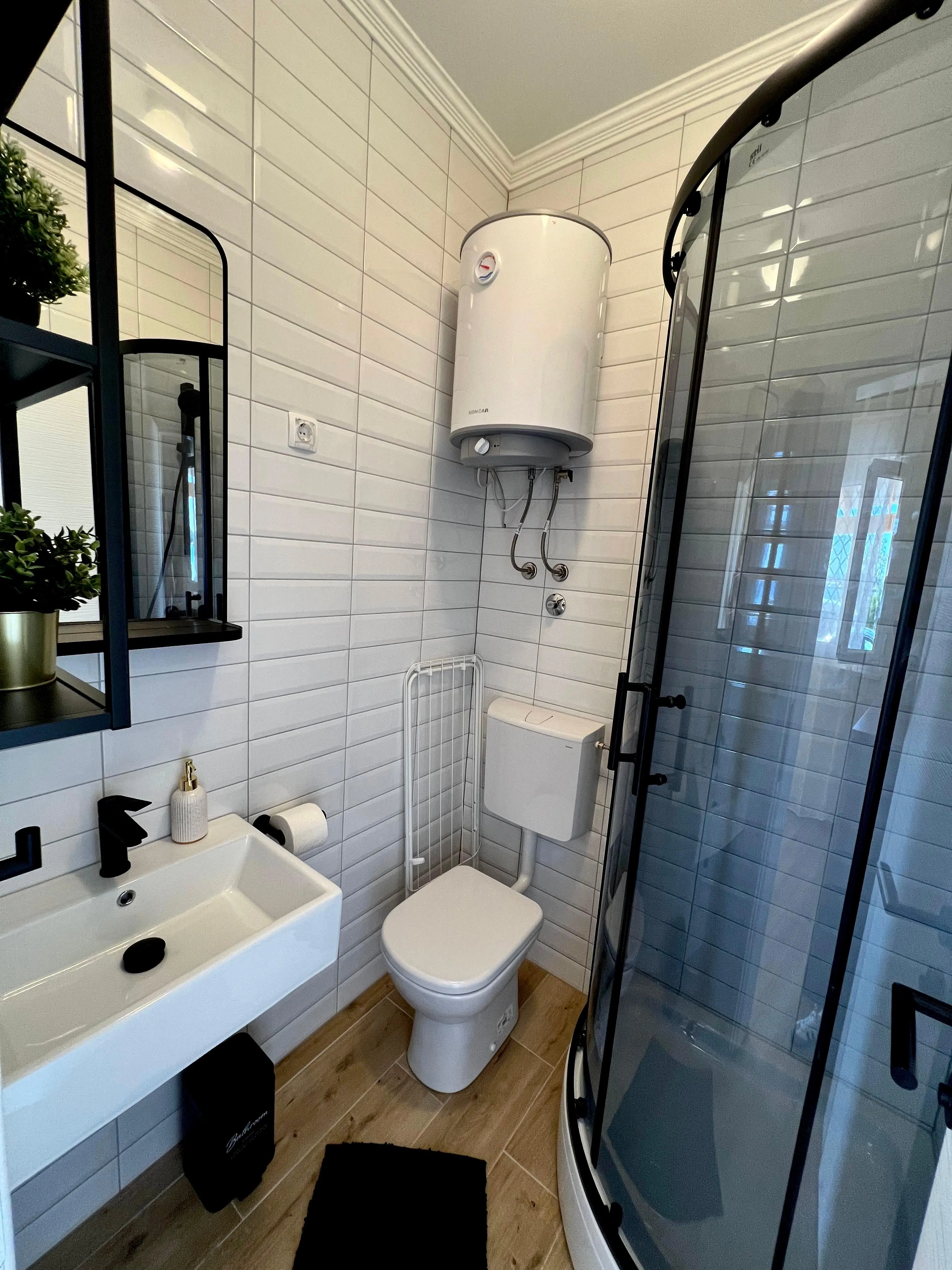 Nensi A2 2+0 08 - Kornatica