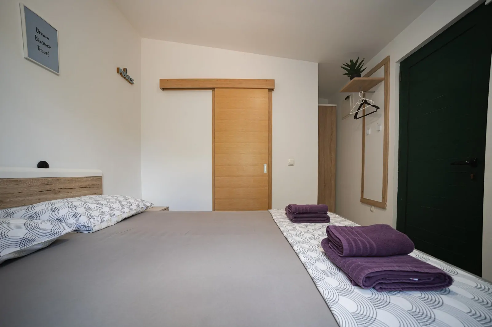 Olivia 04 - Kornatica