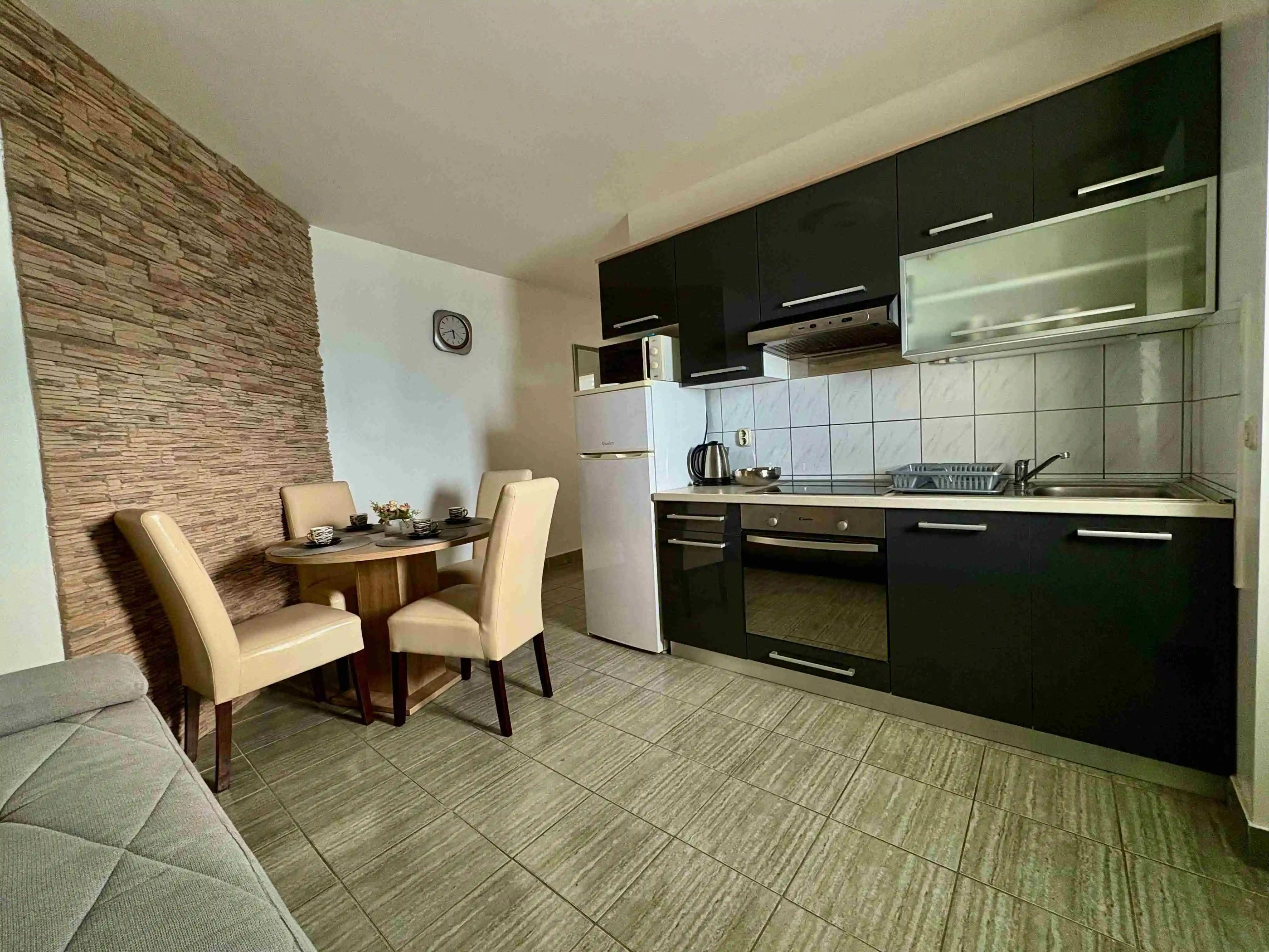 Vanja D1 (2+1) 07 - Kornatica